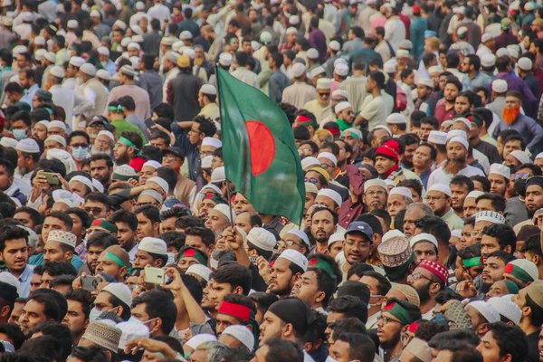 Explorer la brutalité policière : une étude approfondie et académique